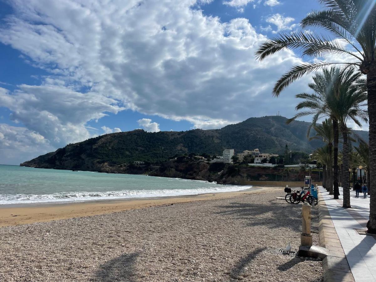 Traveler's With Sea View, Free Coffee & Parking Apartment Benidorm